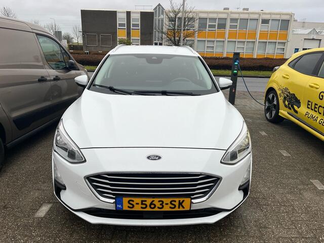 Ford FOCUS Wagon 1.0 EcoBoost 125 PK Trend Business | Winterpakket | Climate Control | Cruise Control | Privacy Glass | Dealeronderhouden