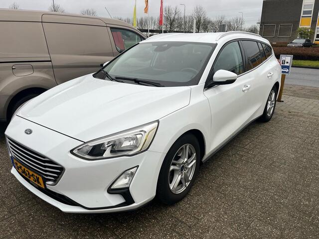 Ford FOCUS Wagon 1.0 EcoBoost 125 PK Trend Business | Winterpakket | Climate Control | Cruise Control | Privacy Glass | Dealeronderhouden