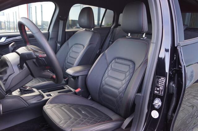 Ford FOCUS Wagon 1.0 EcoBoost Hybrid ST Line Vignale 155pk/ Leer/ Trekhaak/ 18 Inch LM / Camera / App-connect