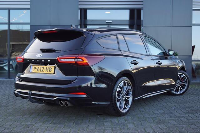 Ford FOCUS Wagon 1.0 EcoBoost Hybrid ST Line Vignale 155pk/ Leer/ Trekhaak/ 18 Inch LM / Camera / App-connect