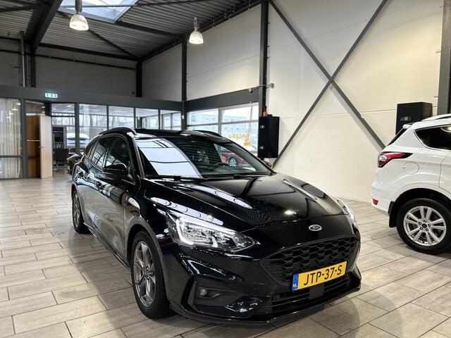 Ford FOCUS Wagon EcoBoost Hybrid 125pk ST Line | Winterpack | AGR stoel | Adaptive Cruise | Climate control | Camera | All season banden |