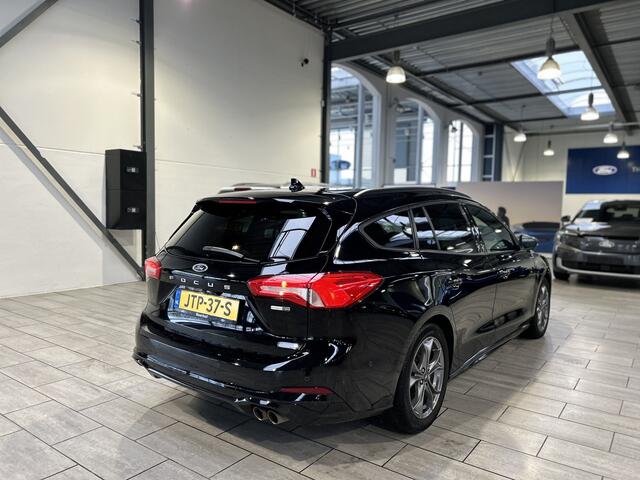 Ford FOCUS Wagon EcoBoost Hybrid 125pk ST Line | Winterpack | AGR stoel | Adaptive Cruise | Climate control | Camera | All season banden |