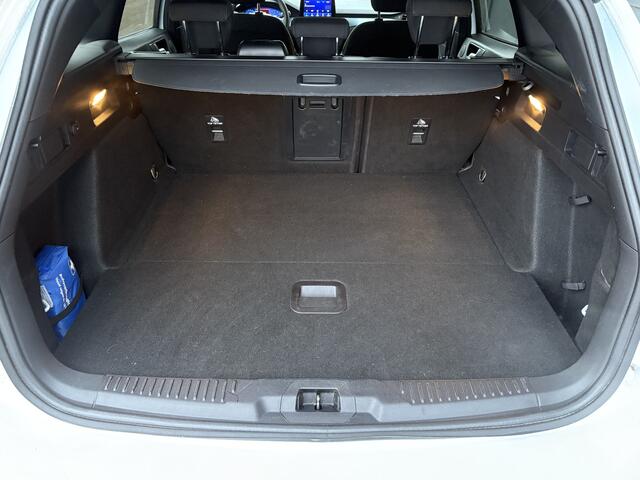 Ford FOCUS Wagon 1.0 EcoB.Hybrid 155pk Active X Business KEYLESS/B&OAUDIO/NAVI/CARPLAY/PDC/18INCH