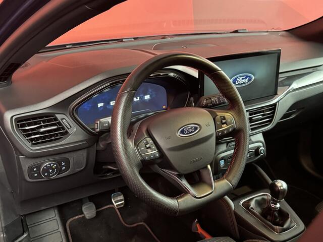 Ford FOCUS Wagon 1.0 EcoBoost Hybrid ST Line X | Cruise control | Verwarmde voorruit | Voorstoelen verwarmd