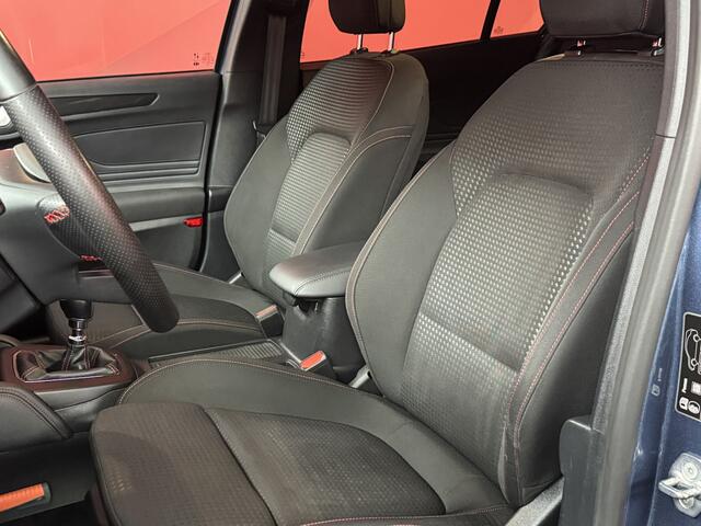 Ford FOCUS Wagon 1.0 EcoBoost Hybrid ST Line X | Cruise control | Verwarmde voorruit | Voorstoelen verwarmd