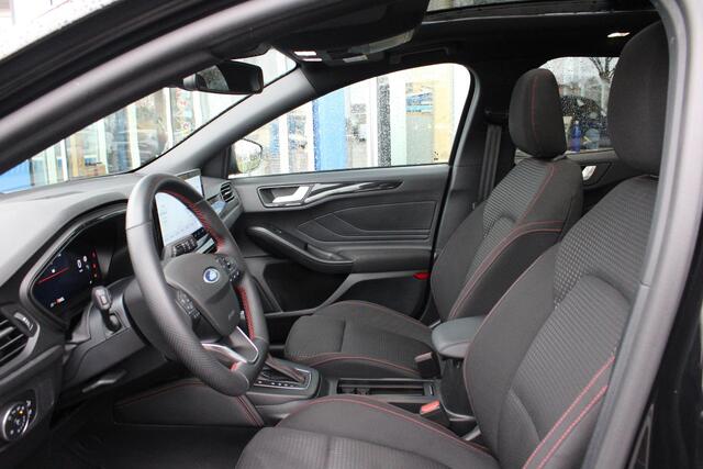 Ford FOCUS Wagon 1.0 EcoBoost Hybrid ST Line X | Reservering Bourguignon | Trekhaak afneembaar | Panoramadak | Bang&Olufsen | Adaptive cruise control | Winter Pack | All season banden | Camera