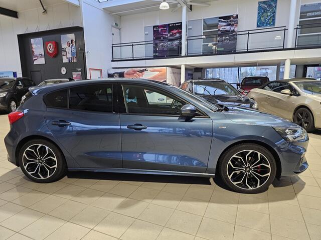 Ford FOCUS 1.0 EcoBoost Hybrid ST Line X Business