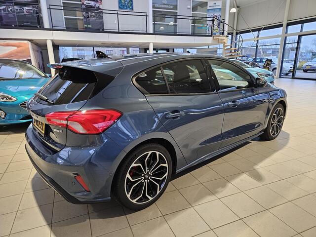 Ford FOCUS 1.0 EcoBoost Hybrid ST Line X Business