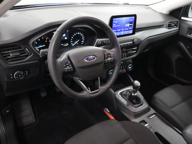 Ford FOCUS 1.0 EcoBoost Hybrid Titanium Style | Winterpack | Parkeercamera | Navigatie | Climate Control |