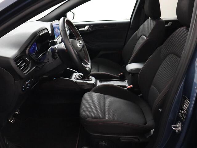 Ford FOCUS Wagon 1.0 EcoBoost Hybrid ST Line X Business | Panoramadak | Cruise Control | Trekhaak!