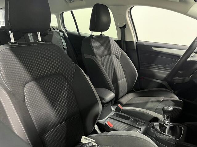 Ford FOCUS Wagon 1.0 EcoBoost Hybrid Trend Edition Business |1e EIG|2x PDC|Camera|Trekhaak!