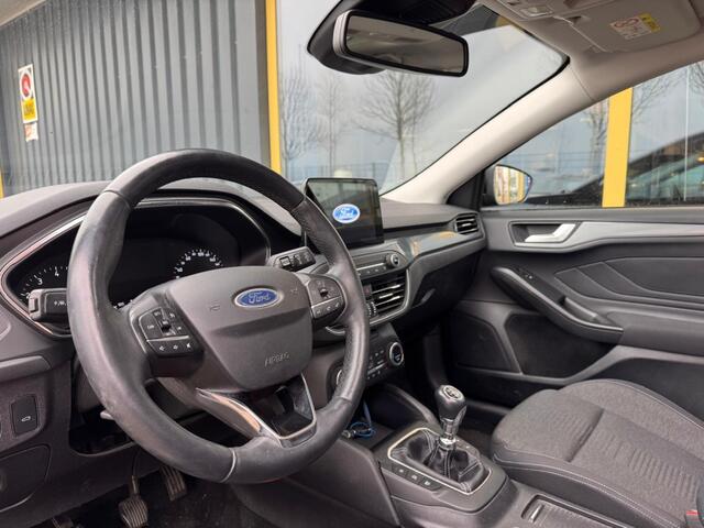 Ford FOCUS Wagon 1.0 EcoB. Active Bns | PANO | LED | BOVAG
