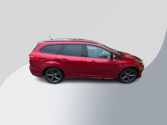 Ford FOCUS Wagon 1.0 Ecoboost ST-Line 125pk Trekhaak | Achteruitrijcamera | Apple Carplay / Android Auto | Winterpack | Climate control