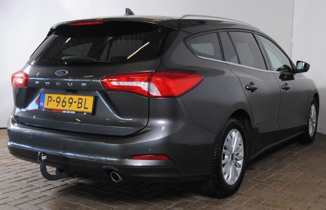 Ford FOCUS Wagon 1.0 EcoB. Tit. XBns || Trekhaak | Apple Carplay|| AUTOMAAT