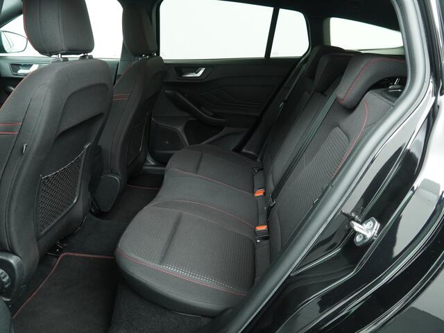 Ford FOCUS Wagon EcoBoost 125pk Hybrid ST Line X | Adapt. Cruise | Dodehoek detectie | B&O | Winterpack | AGR |