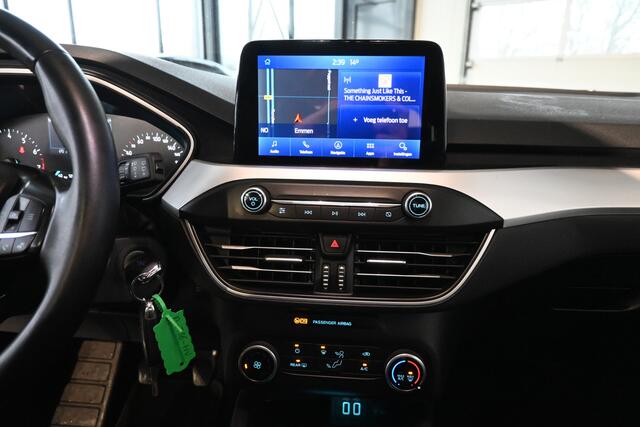 Ford FOCUS Wagon 1.0 EcoBoost Hybrid Trend Edition Business Clima Navigatie Carplay Inruil Mogelijk!