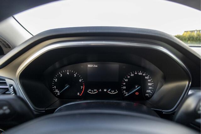 Ford FOCUS 1.0 EcoBoost Hybrid Titanium | NL Auto | Parkeersens. | Carplay