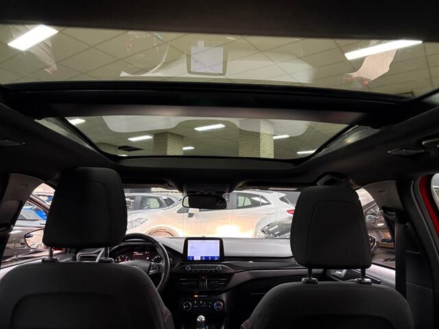 Ford FOCUS 1.0 Ecob. 125pk ST-Line Panorama Dak NL NAP Model 2020 Apple android