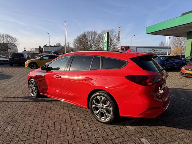 Ford FOCUS Wagon 1.0 EcoBoost Hybrid ST Line X VIRTUAL DISPLAY | MULTIMEDIA| NAVIGATIE | LED | APPLE CARPL./ANDROID AUTO | CRUISECONTROL | CAMERA | SPORT STOELEN | PARKEERSENSOREN | AFNEEMBARE TREKHAAK |