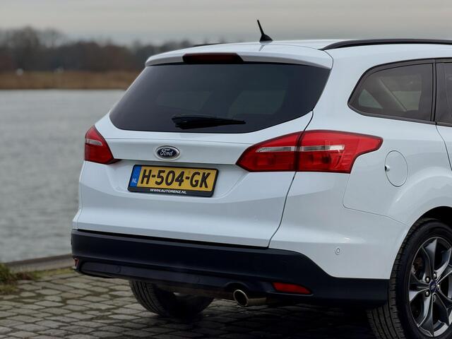Ford FOCUS Wagon 1.5 Titanium|17"LM|Stoel/Stuur Verwarming