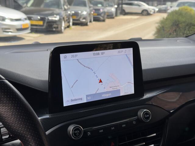 Ford FOCUS Wagon 1.5 AUT8 ST-LINE 150PK EcoBoost NAVI AIRCO PARK-ASSIST LED LMV PDC