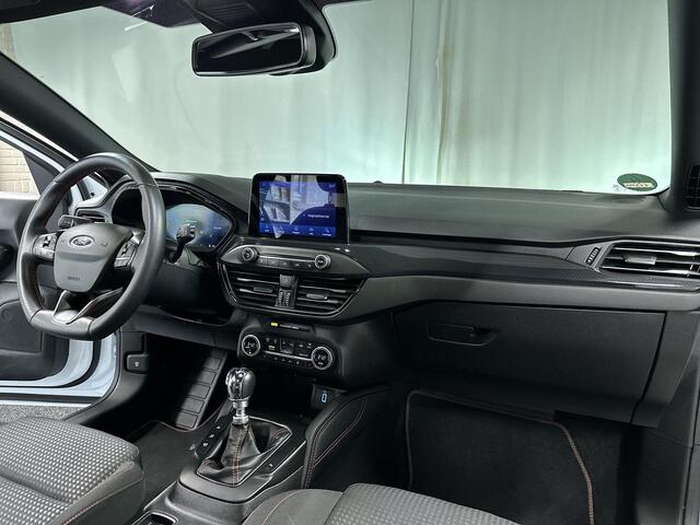 Ford FOCUS 1.0 EcoBoost Hybrid ST Line X Business 155PK | Navi | Led | Winter pakket