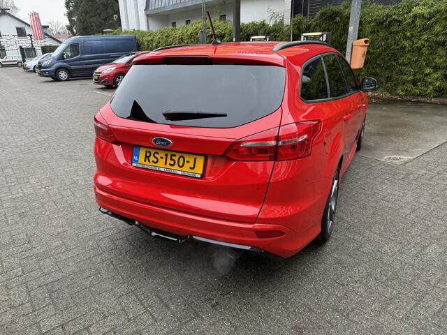 Ford FOCUS Wagon 1.5 ST-Line 150 PK