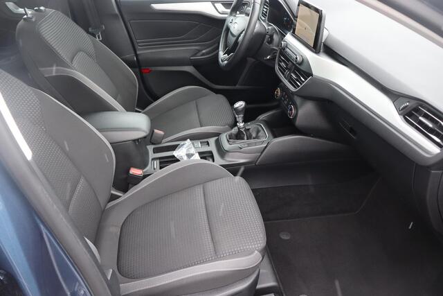 Ford FOCUS Wagon 1.0 EcoBoost Hybrid Trend Edition Business Navigatie, Camera, Cruise control, Apple Carplay, Lane Control