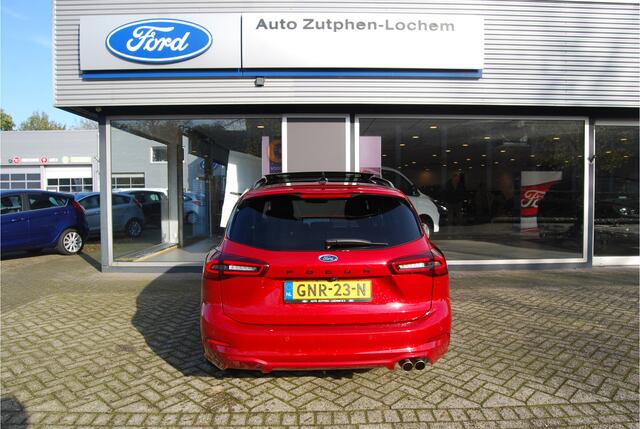 Ford FOCUS Wagon 1.0 EcoBoost Hybrid 155pk ST Line X Automaat | PANO.DAK | ADAPTIEF CRUISE | AGR SPORTSTOEL | WINTERPACK | CAMERA |
