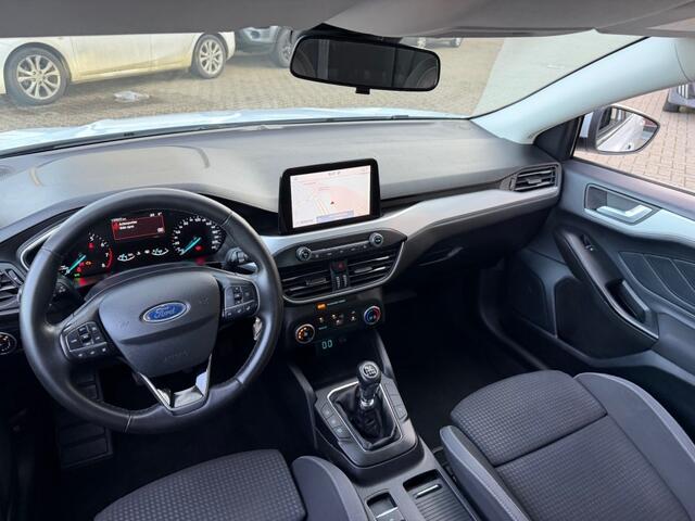 Ford FOCUS 1.0 EB CONNECTED NAVI AIRCO PDC