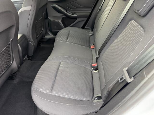 Ford FOCUS 1.0 EB TREND EDITION BUSINESS NAVI AIRCO PDC