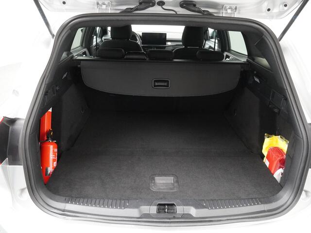 Ford FOCUS Wagon 125PK EcoBoost Hybrid ST Line | NW Model | Winter Pack | Sync 4 | All Seasons | Draadloos Apple/Android CarPlay