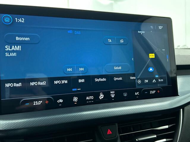 Ford FOCUS Wagon 1.0 EcoBoost Hybrid Active Airco ECC Navi Carplay PDC Voor en achter Full LED 17"LM Velgen Cruise Control