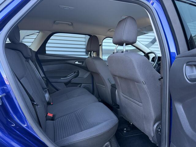 Ford FOCUS Wagon 1.0 Titanium 1e Eigenaar|Navi|Trekhaak|Clima|Cruise|Carplay|PDC|APK tot 03-2027