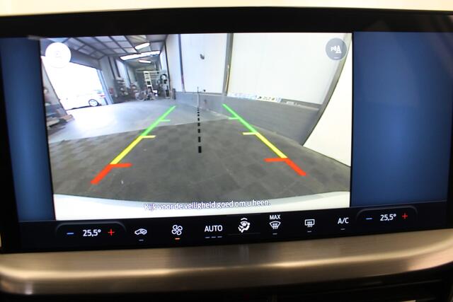 Ford FOCUS Wagon 1.0 EcoBoost Hybrid Titanium Style |Camera|groot Navi|