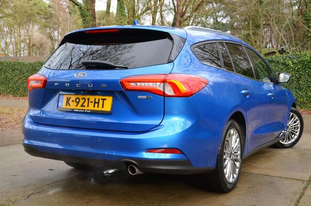 Ford FOCUS Wagon 1.0 EcoBoost Hybrid Titanium X Business Navi/Pdc/Ecc/Achteruitrijcamera/Stuur Ruit&Stoelverwarming/Led/Rijstrooksensor met correctie/Elektrisch bedienbare achterklep met sensorsturing