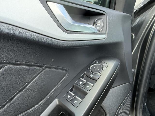 Ford FOCUS 1.0 EcoBoost Trend Edition Business ? Camera ? CarPlay ? PDC ? Navi ?