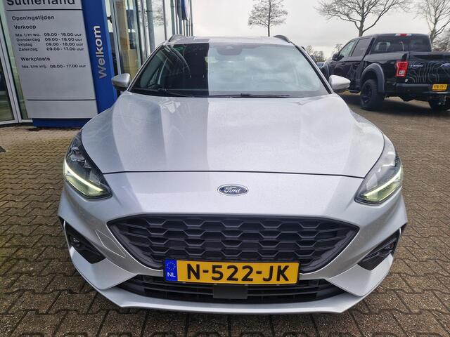 Ford FOCUS Wagon 1.0 EcoBoost ST Line Business | Trekhaak | LED verlichting voor en achter incl. LED dagrijverl.| Winterpack | Technology Pack Family Pack | Comfortpack | Privacy Glass