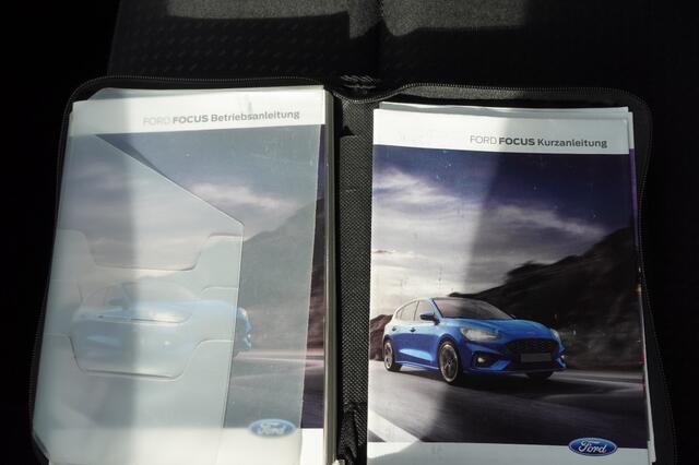 Ford FOCUS 1.0 ECOB. ST Line