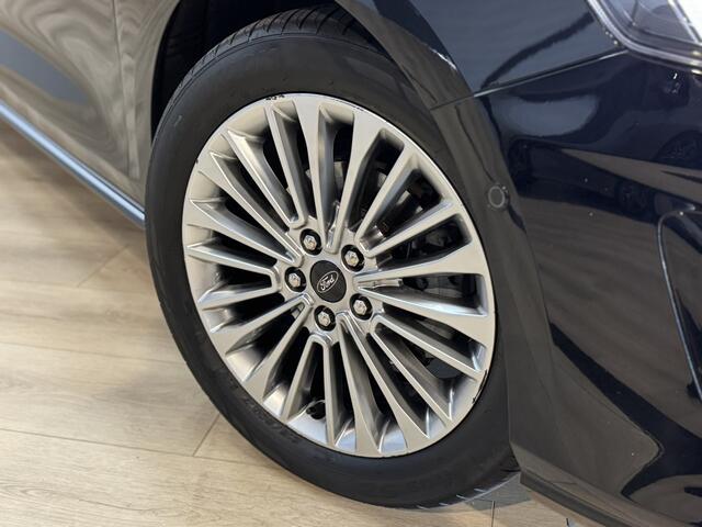Ford FOCUS 1.5 EcoBoost Vignale Airco ECC | LED | Adaptive Cruise | Camera | Leder | Apple Carplay | Stuur Verwarming | B&O | Head Up | Isofix | NAP
