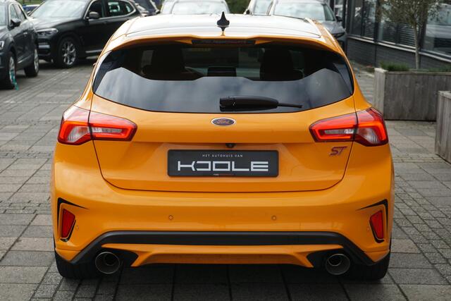 Ford FOCUS 2.3 EcoBoost ST-3 | milltek | B&O