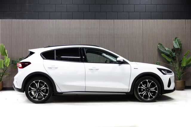 Ford FOCUS 1.0 EBH Active X | Comf stoelen | Park Sens V - A