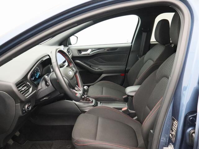 Ford FOCUS Wagon 1.0 EcoBoost Hybrid ST Line/ lage km/ zeer mooi!