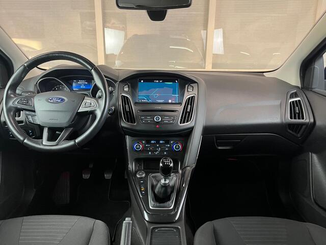 Ford FOCUS Wagon 1.0 Titanium + APPLE CARPLAY & ANDROID AUTO