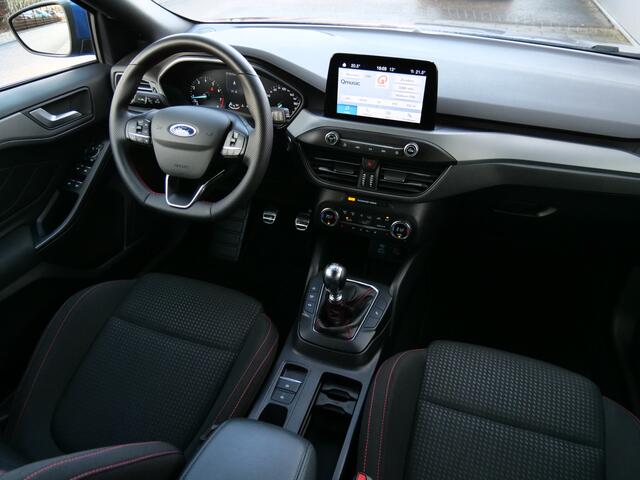 Ford FOCUS Wagon 1.0 EcoBoost Hybrid ST Line Style 124 Pk Apple Carplay / DAB / Camera / Winterpakket