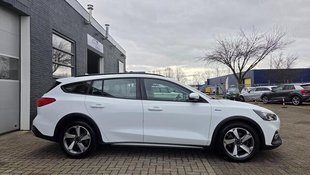 Ford FOCUS Wagon 1.0 EcoBoost Active | Carplay/Adroid | WINTERPAKKET | 1e EIGENAAR | VOLLEDIGE ONDERHOUDSHISTORIE