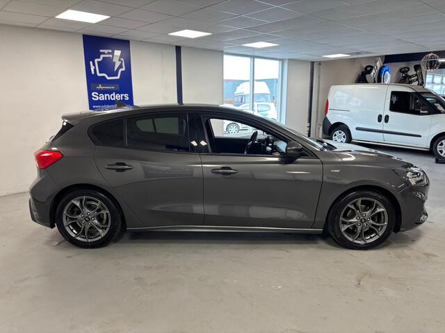 Ford FOCUS Ford Focus 1.0 Ecoboost ST-Line
