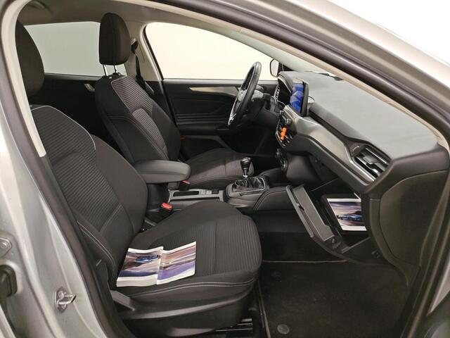 Ford FOCUS Wagon 1.0 EcoBoost Hybrid Titanium X Business 1e Eigenaar | Volledig Onderh | NAP | BTW | AF Trekhaak | Camera | Elek Klep | Navi | Carplay | Cruise | Keyless | Full LED | Start/Stop | Hill-Hold | Bots | PDC