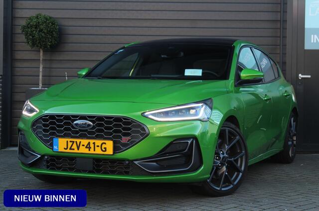 Ford FOCUS 2.3 EcoBoost ST-X | Panorama-dak | Winterpack | Fabrieksgarantie 02-2028 | Dealer onderhouden | Perfecte staat