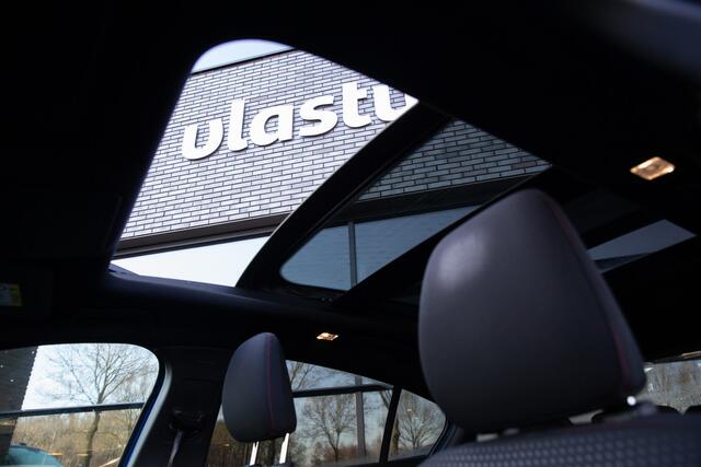 Ford FOCUS 1.0 EcoBoost ST Line Business , Panoramadak, B&O, Keyless entry,